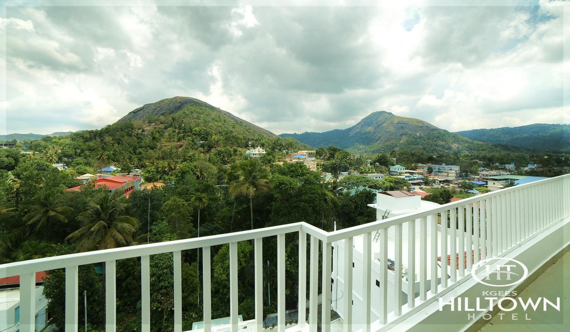 Kgees - Hill Town Hotel Kattappana ภายนอก รูปภาพ